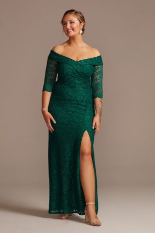 V-Neck Ruched Lace Gown ...